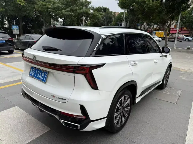Changan CS75 Plus — Фото автомобиля 5