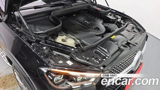 Mercedes-Benz GLE-Class — Фото автомобиля 4
