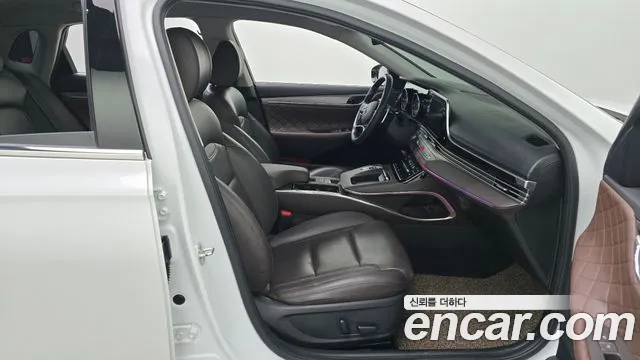 Hyundai Grandeur Новый Grandeur IG 3.0 LPi (Для проката) — Фото автомобиля 24