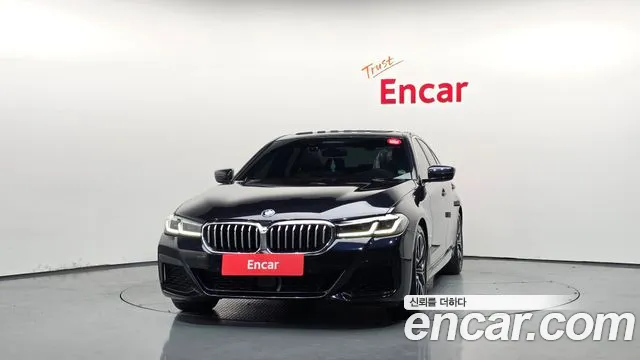 BMW 5 Series G30 — Фото автомобиля 3
