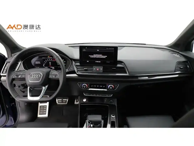 Audi SQ5 — Фото автомобиля 5