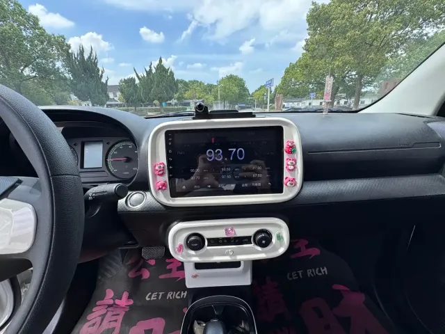 Roewe Kaiwei CLEVER 2022 311km Vitality Bobo Edition — Фото автомобиля 16