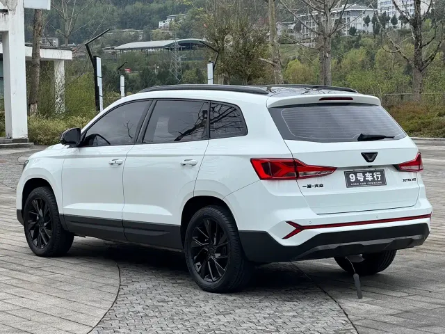 Jetta VS7 — Фото автомобиля 8