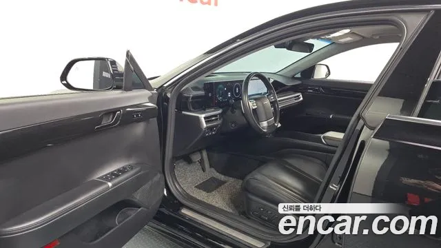 Hyundai Grandeur GN7 — Фото автомобиля 15