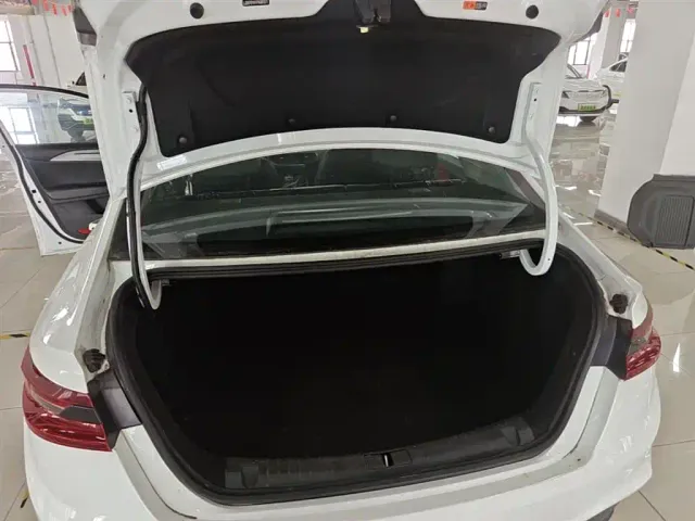 Geely Geometry A — Фото автомобиля 14