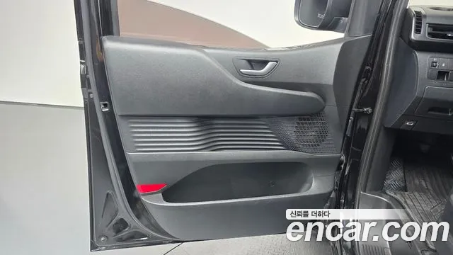 Hyundai Staria Staria Tourer 11 мест — Фото автомобиля 25