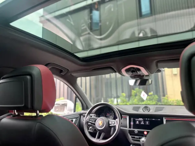 Porsche Macan — Фото автомобиля 15