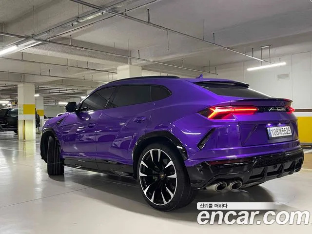 Lamborghini Urus — Фото автомобиля 6