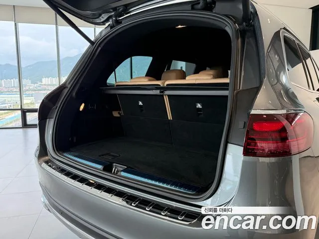 Mercedes-Benz GLS-Class — Фото автомобиля 10