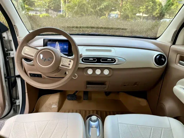 Wuling Hongguang Mini EV — Фото автомобиля 12