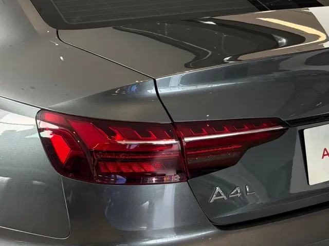 Audi A4L — Фото автомобиля 12
