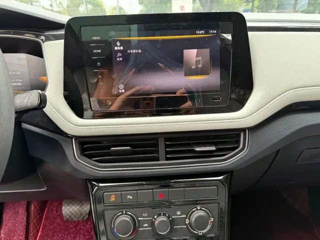 Volkswagen Tharu — Фото автомобиля 10