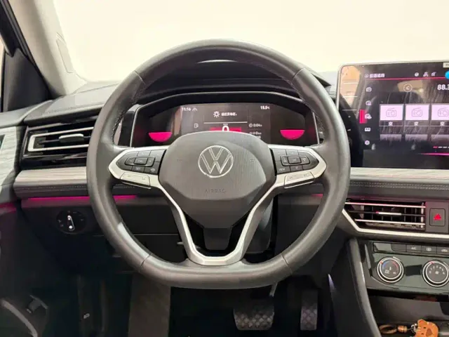 Volkswagen Sagitar — Фото автомобиля 15