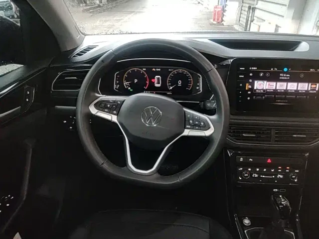 Volkswagen Tharu — Фото автомобиля 10
