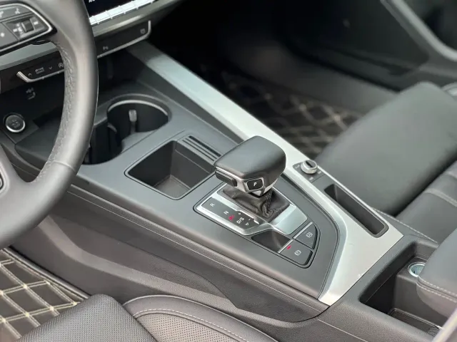 Audi A4L — Фото автомобиля 8
