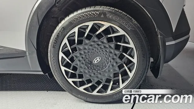 Hyundai Ioniq5 Ioniq5 Long Range AWD — Фото автомобиля 18