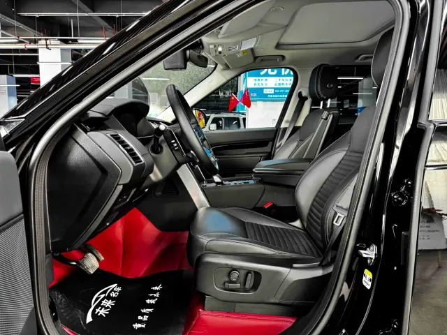 Land Rover Discovery — Фото автомобиля 6