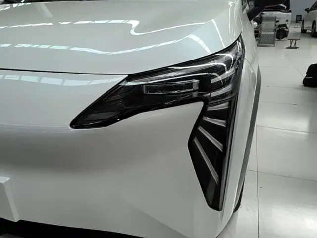 GAC Aion Y — Фото автомобиля 23