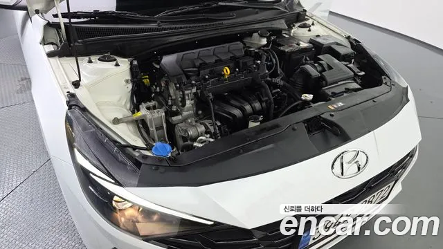 Hyundai Avante CN7 — Фото автомобиля 6