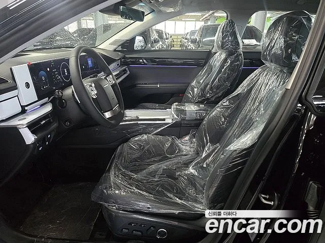 Hyundai Grandeur Grandeur (GN7) 3.5 Бензин 4WD — Фото автомобиля 15