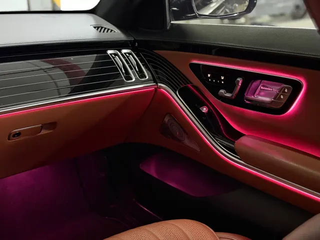 Mercedes-Benz S-Class — Фото автомобиля 11