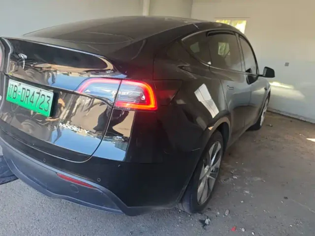 Tesla Model Y — Фото автомобиля 7