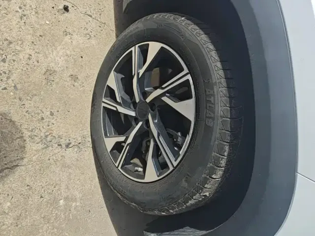 Geely Galaxy L7 — Фото автомобиля 6