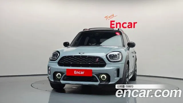 MINI Countryman — Фото автомобиля 3