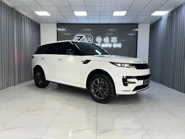 Land Rover Range Rover Sport — Фото автомобиля 3