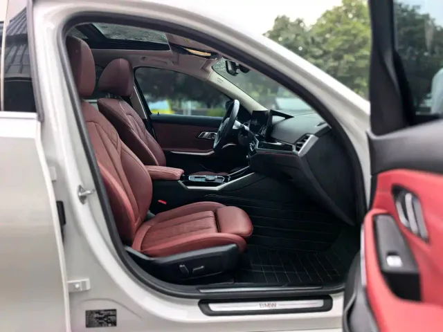 BMW i3 — Фото автомобиля 14
