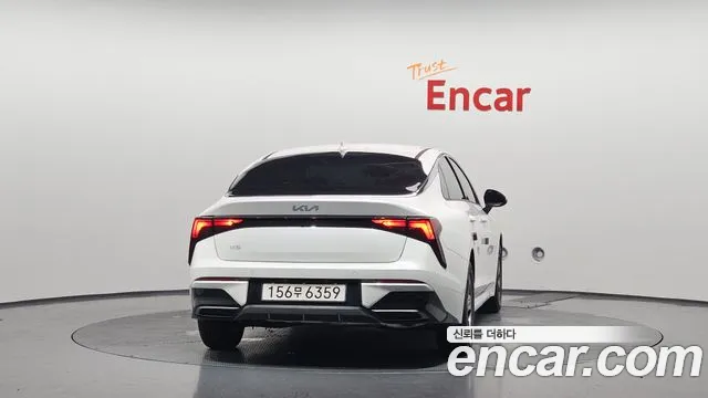 Kia K5 Новый K5 3 поколение 2.0 LPi(Для проката) — Фото автомобиля 4