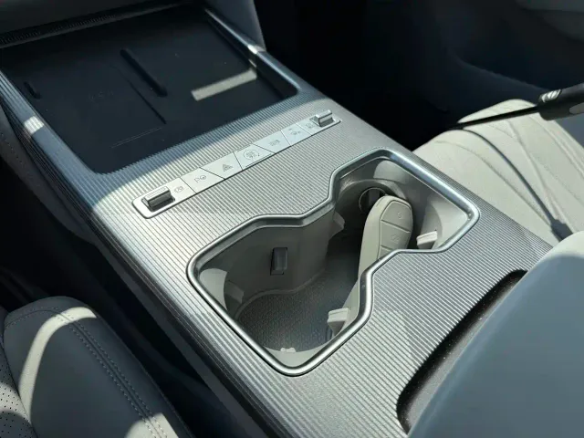 BYD Song Ultra — Фото автомобиля 11
