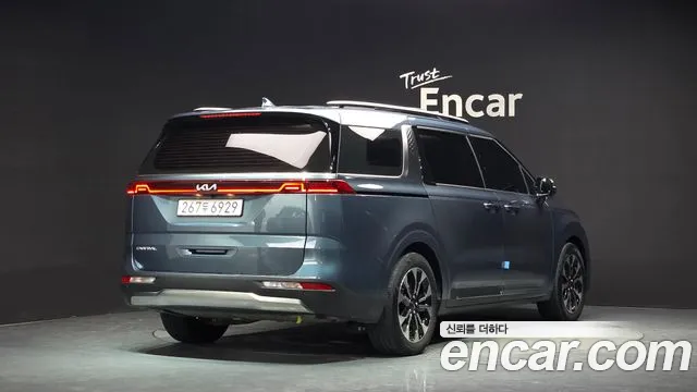 Kia Canival Carnival 4 поколение Бензин 9 мест Signature — Фото автомобиля 2
