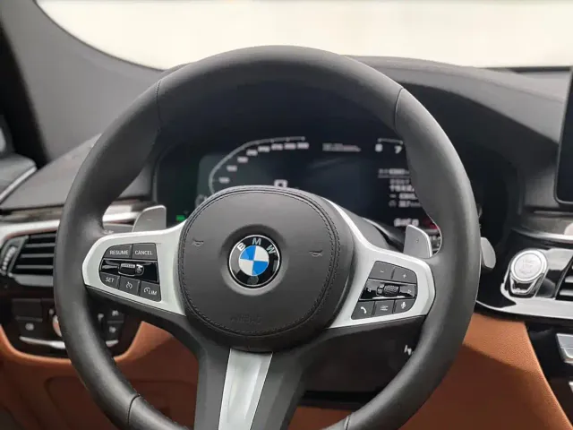 BMW 6 Series Gran Turismo — Фото автомобиля 9