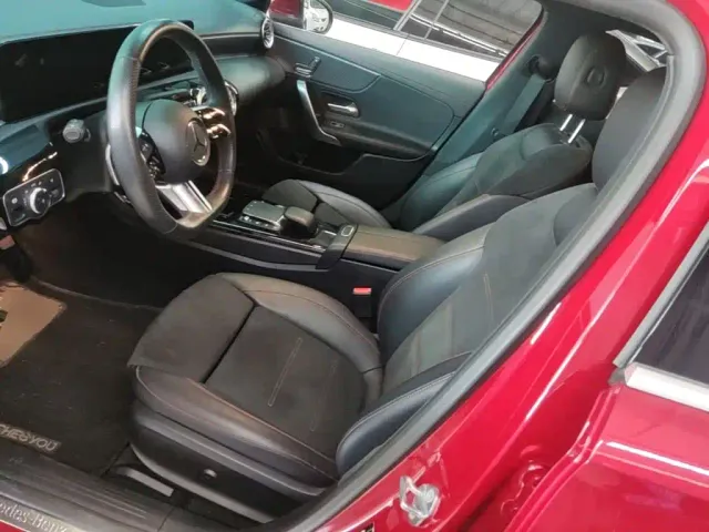 Mercedes-Benz A-Class — Фото автомобиля 14