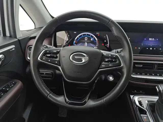 GAC Trumpchi M6 — Фото автомобиля 15