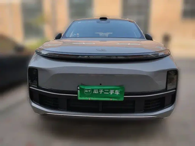 Li Auto L9 — Фото автомобиля 2