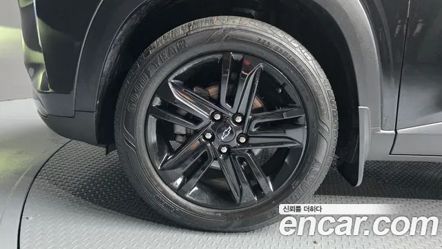 ChevroletGMDaewoo Trax Trax Кроссовер — Фото автомобиля 5
