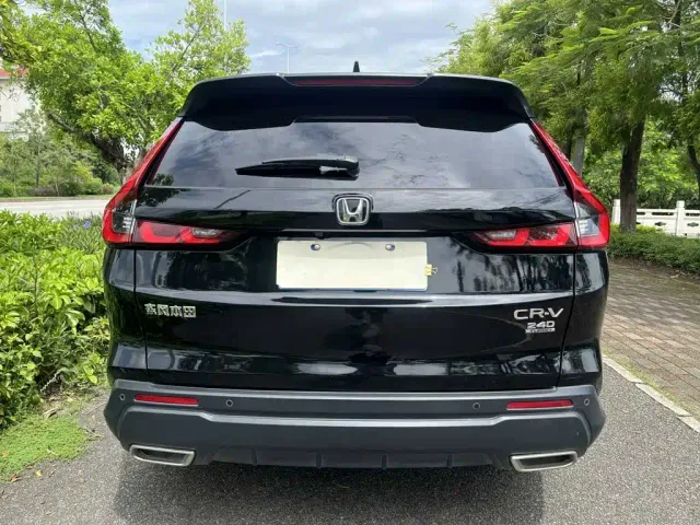 Honda CR-V — Фото автомобиля 8