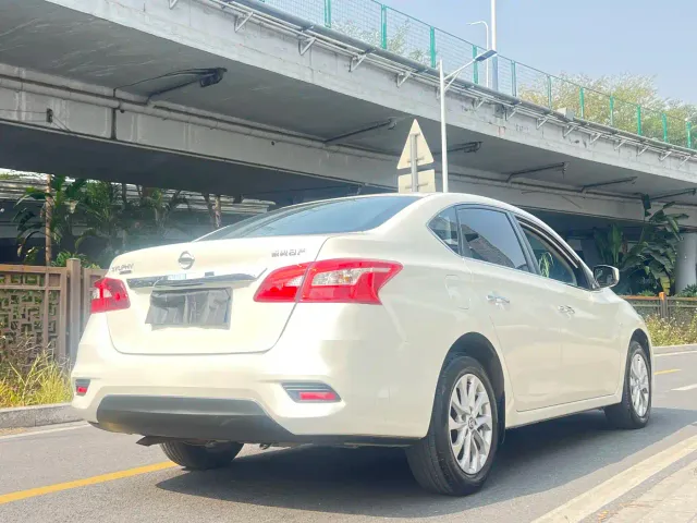 Nissan Sylphy — Фото автомобиля 12