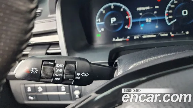 KG_Mobility_Ssangyong Rexton Новый Rexton Sport Khan Дизель 2.2 4WD — Фото автомобиля 24