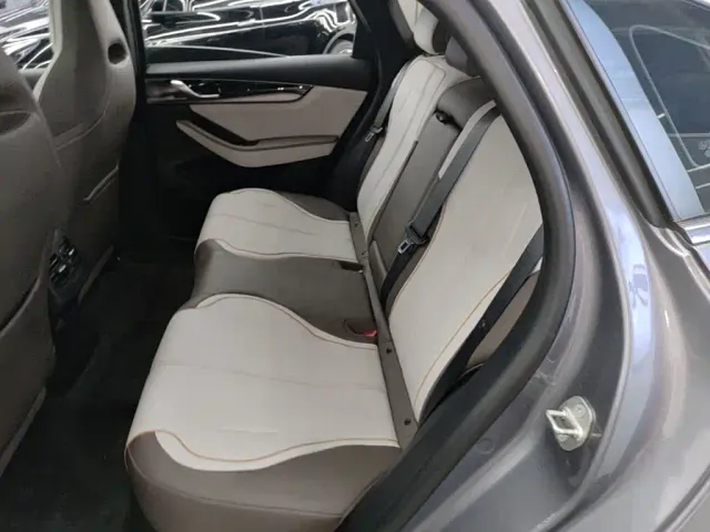 BYD Qin PLUS — Фото автомобиля 16
