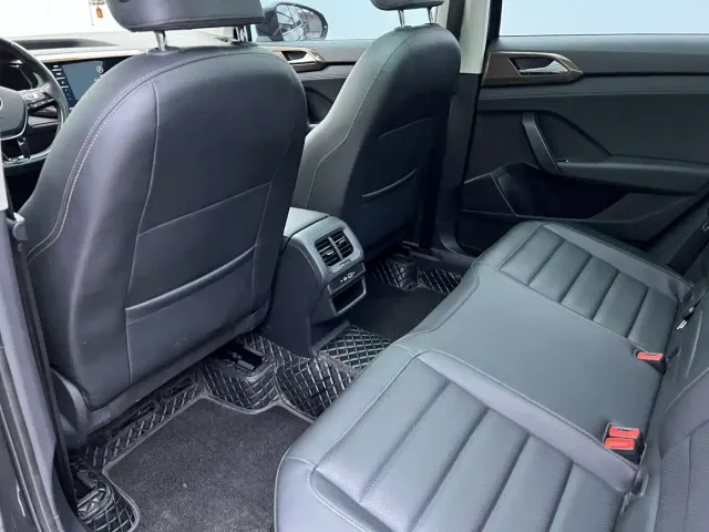 Volkswagen Tharu — Фото автомобиля 15