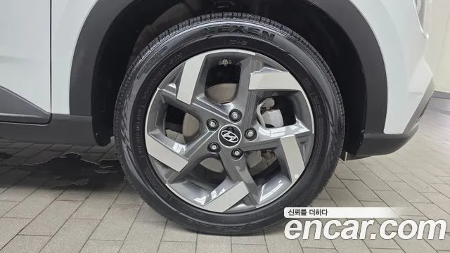 Hyundai Venue Venue 1.6 Premium — Фото автомобиля 21