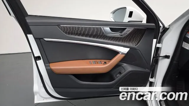Audi A6 C8 — Фото автомобиля 13