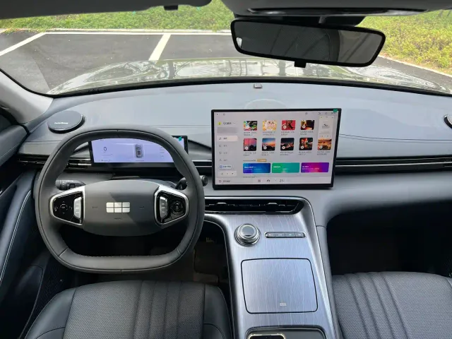 Geely Galaxy E5 — Фото автомобиля 16