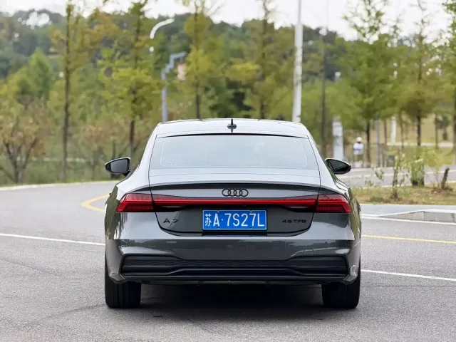 Audi A7 — Фото автомобиля 15