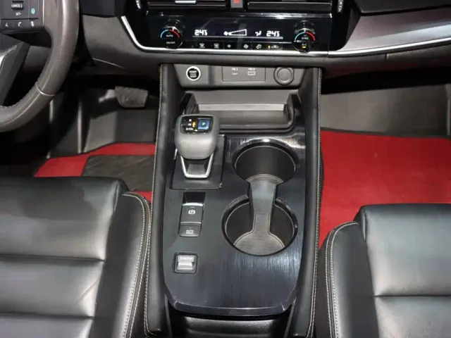 Nissan X-Trail — Фото автомобиля 15