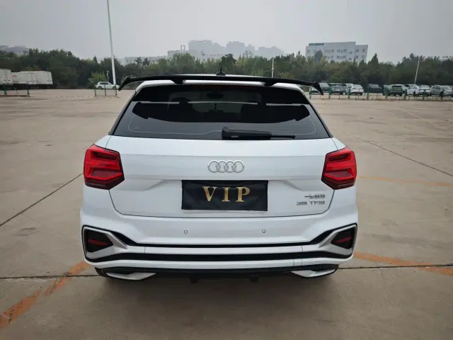 Audi Q2L — Фото автомобиля 5
