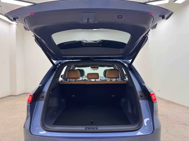 Geely Galaxy Galaxy Starship 7 EM-i 2025 120km Navigation Edition — Фото автомобиля 18